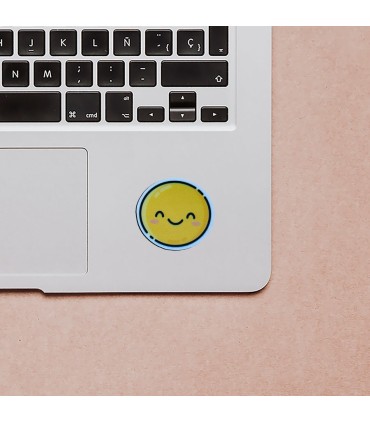 استیکر طرح ایموجی خوشحال